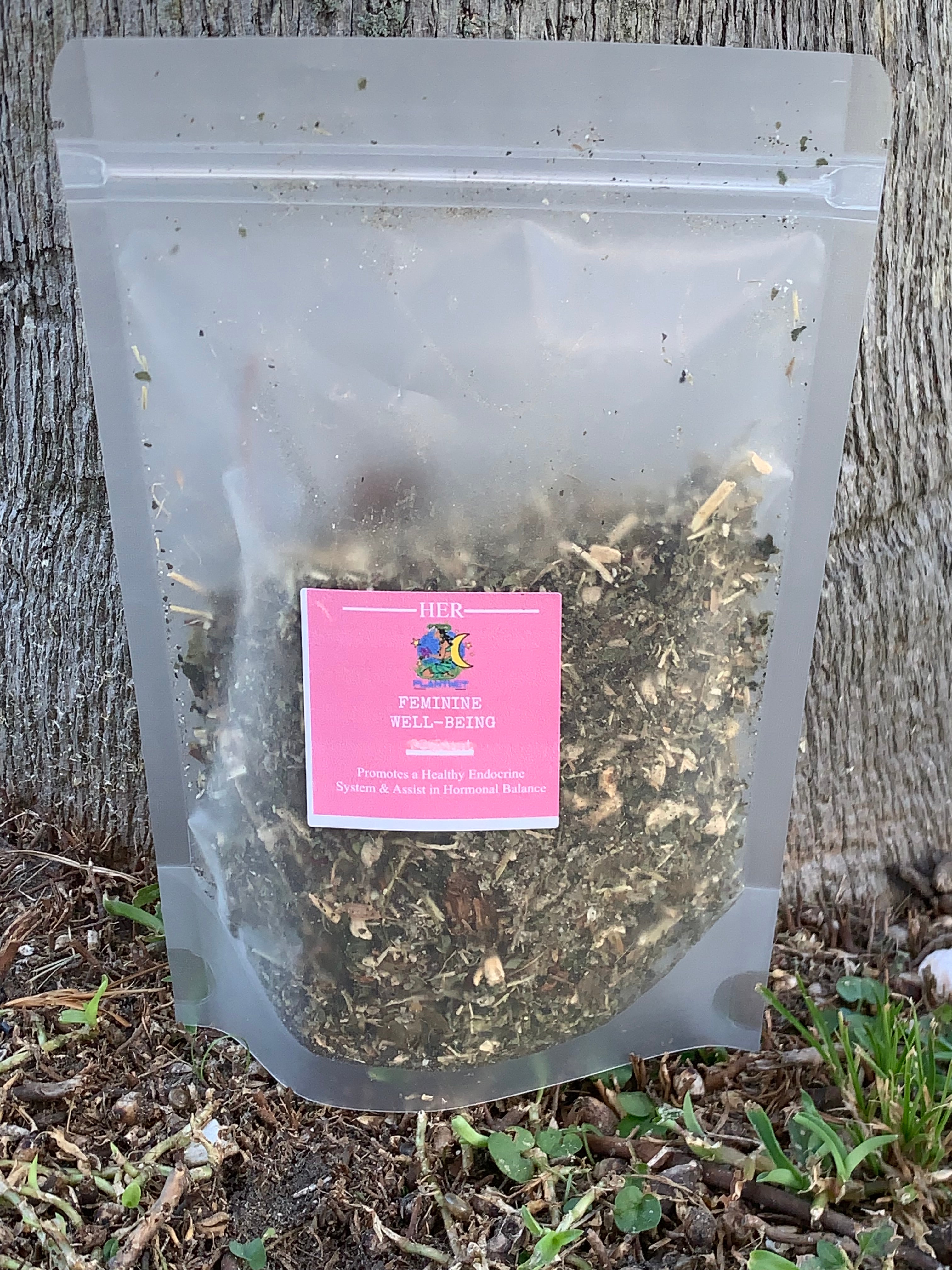 FOR HER TEA/ Para Ella Te/ St Johns Bush, Jamaican Dog Blood, Red Clover , Damiana, Hydrangea, Red Raspberry Leaves/ Women's Tea Blend
